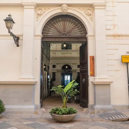 Hotel Gallery Rooms- Palazzo D'ali' Staiti Xix 2*