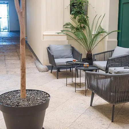 Hotel Gallery Rooms- Palazzo D'ali' Staiti Xix 2*