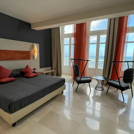 Hotel Gallery Rooms- Palazzo D'ali' Staiti Xix 2*