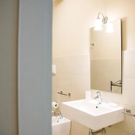 Hotel Gallery Rooms- Palazzo D'ali' Staiti Xix 2*