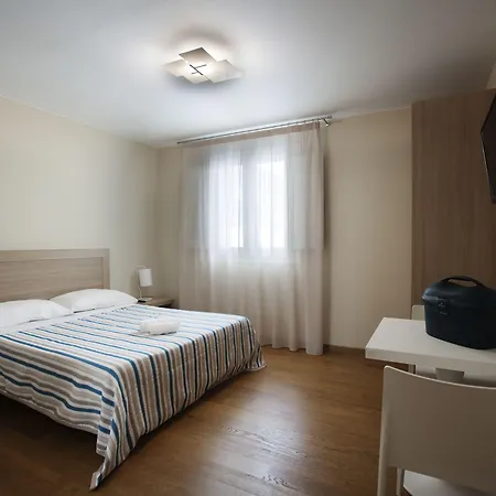 Hotel Gallery Rooms- Palazzo D'ali' Staiti Xix 3*