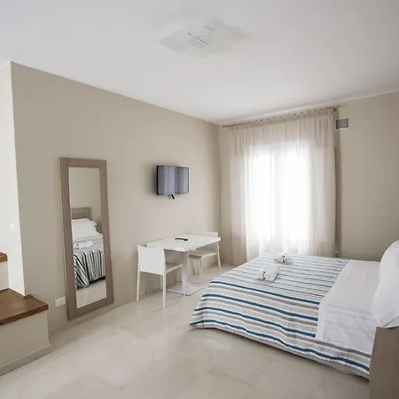 Hotel Gallery Rooms- Palazzo D'ali' Staiti Xix 3*